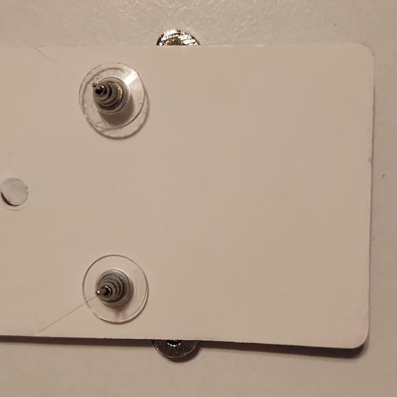 Spring Flowers Stud Earrings - Picture 5 of 5